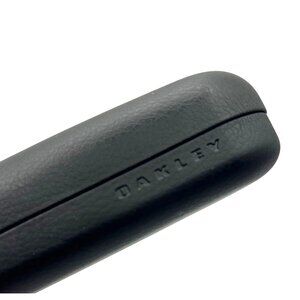 Oakley Black Hard Eyeglass Case for Small Sunglasses Eyewear Clam Shell Glasses